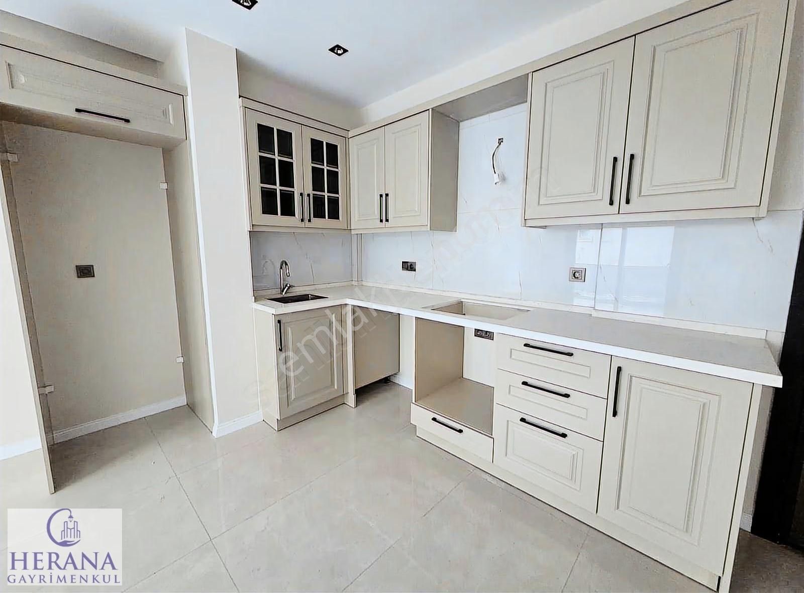 Fethiye Merkezde Yeni Yapı Satılık Lüks Daireler - Görsel 14