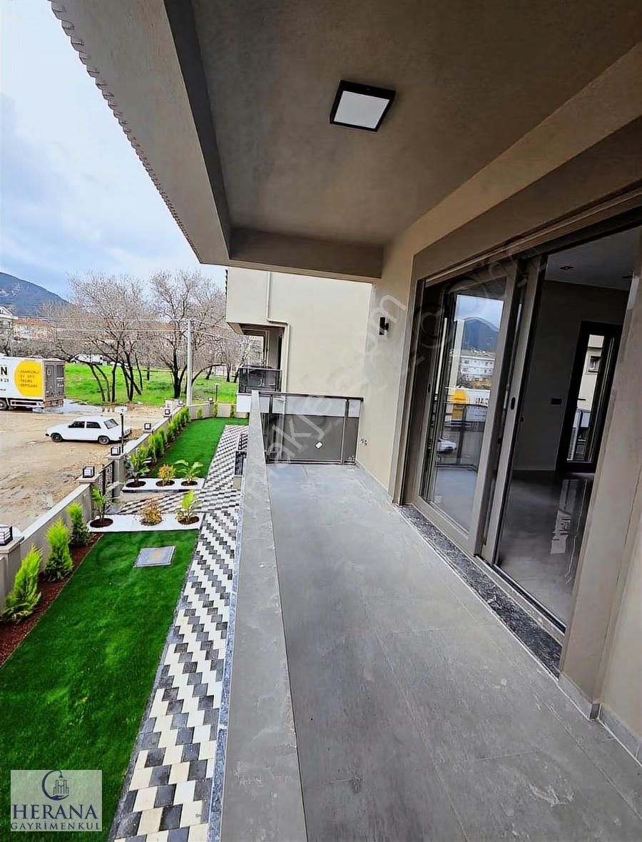Merkezi Konumda Yapımı Yeni Tamamlanmış Kaliteli Şık Daireler - Görsel 17
