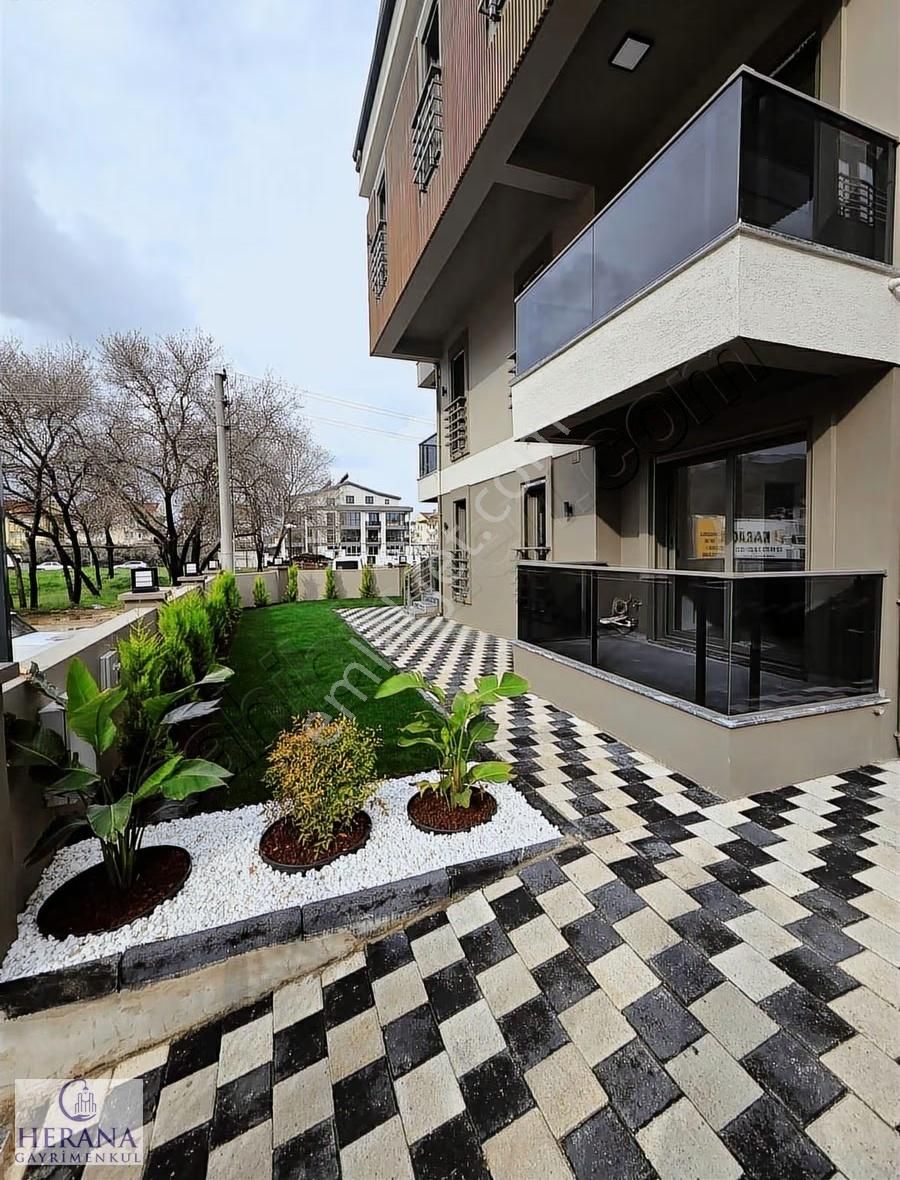 Merkezi Konumda Yapımı Yeni Tamamlanmış Kaliteli Şık Daireler - Görsel 24