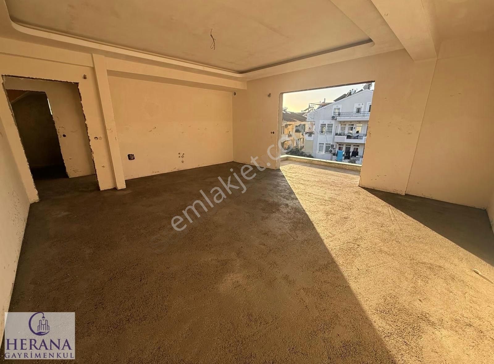 Fethiye Merkezde Satılık 3+1 Dubleks Asansörlü Bina - Görsel 9