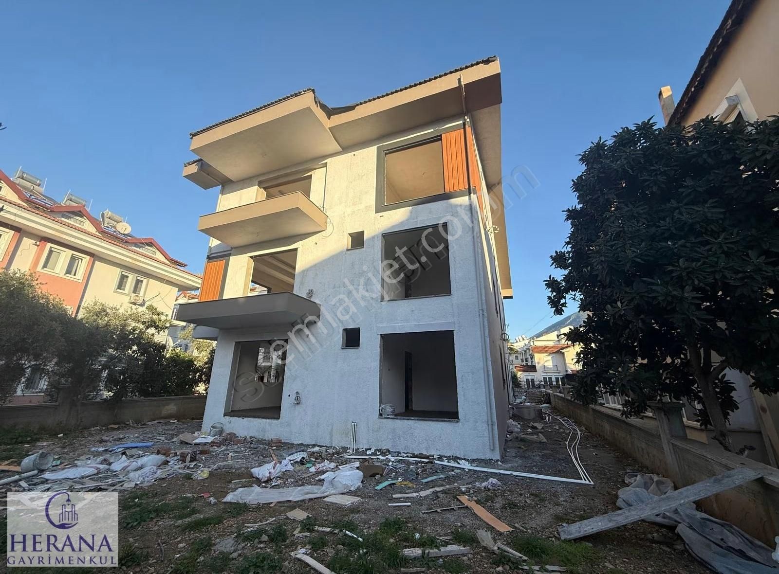 Fethiye Merkezde Satılık 4+1 Dubleks Asansörlü Bina - Görsel 7