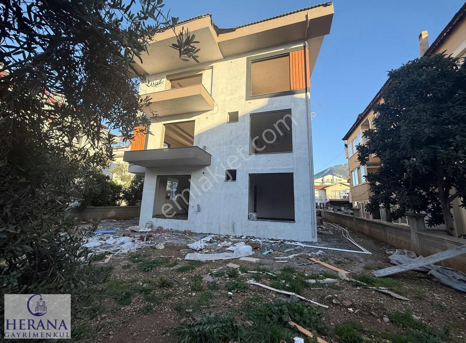 Fethiye Merkezde Satılık 4+1 Dubleks Asansörlü Bina - Görsel 14