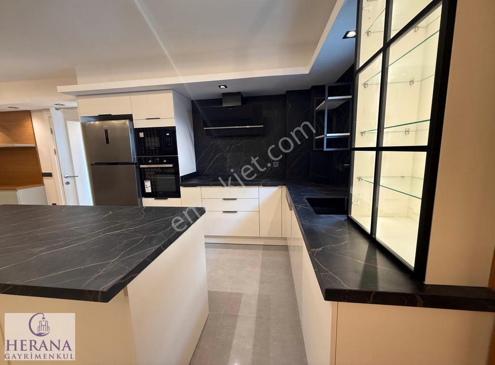 Foça' Da 8+1 Ultra Lüks Ve Geniş, Ferah Müstakil Villalar - Görsel 10