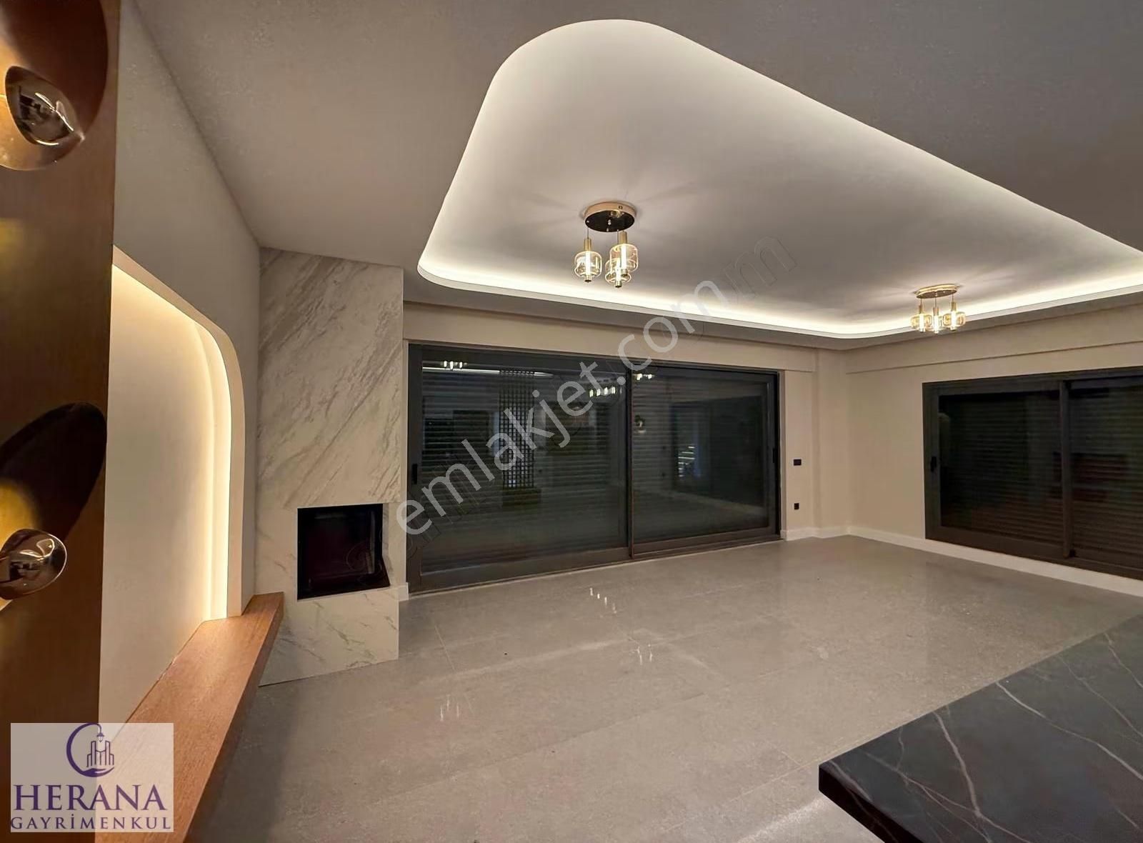 Foça' Da 8+1 Ultra Lüks Ve Geniş, Ferah Müstakil Villalar - Görsel 23