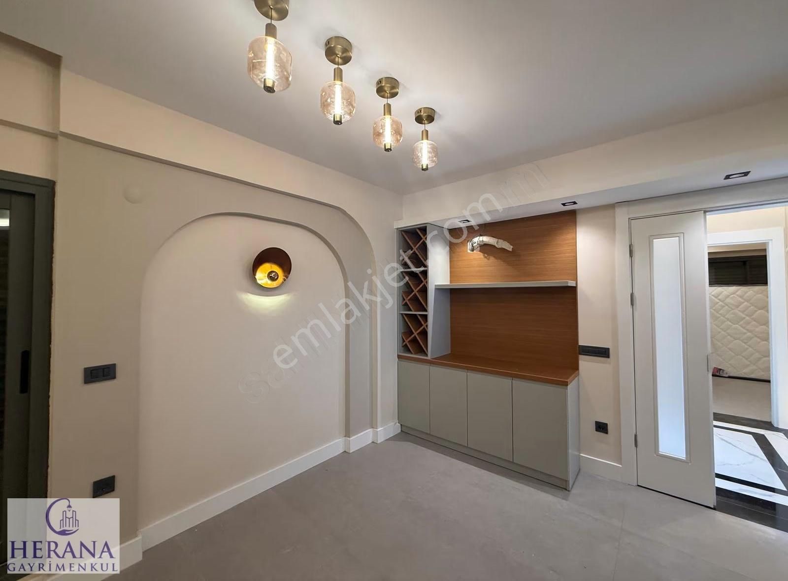 Foça' Da 8+1 Ultra Lüks Ve Geniş, Ferah Müstakil Villalar - Görsel 19