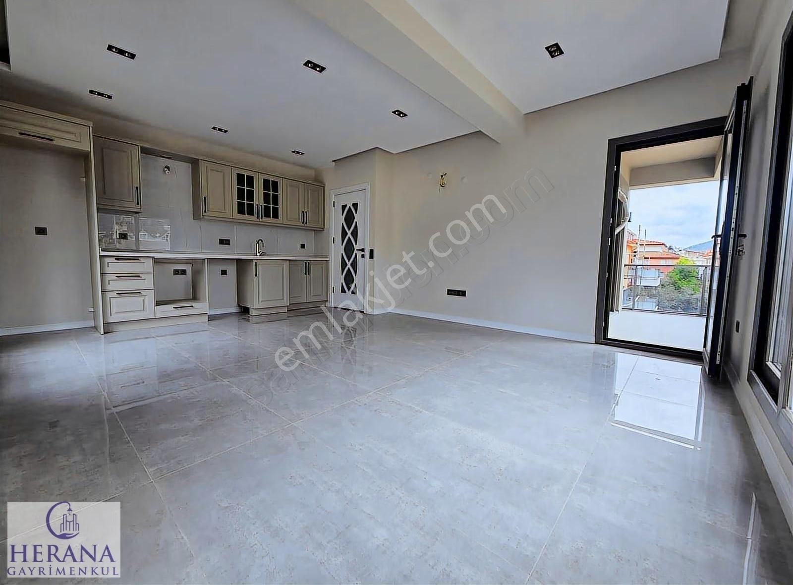 Merkezi Konum Yeni Yapı Önü Açık Ferah Dubleks 3+1 - Görsel 19