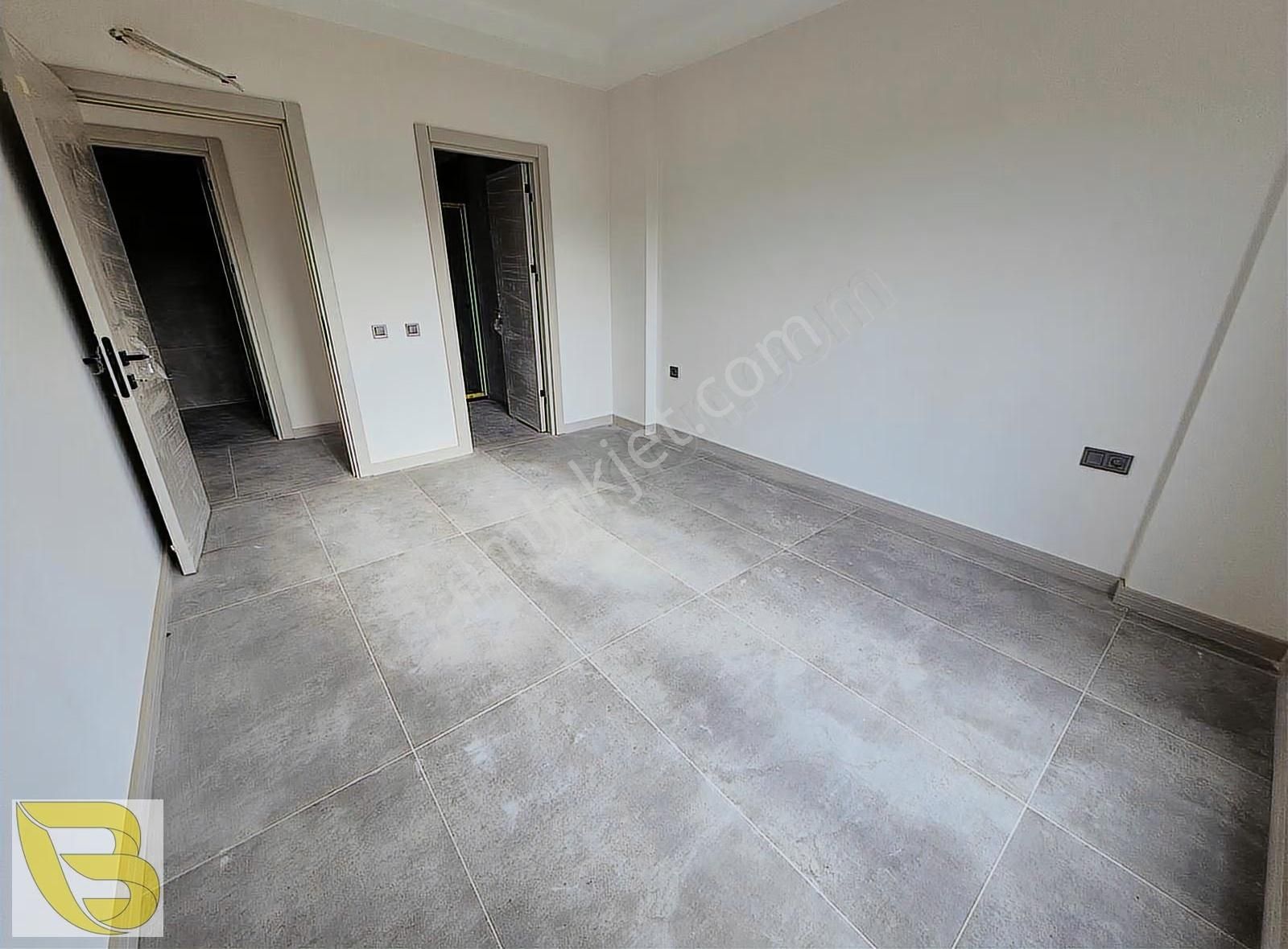 Havuzlu Sitede Satılık 2+1daire - Görsel 19