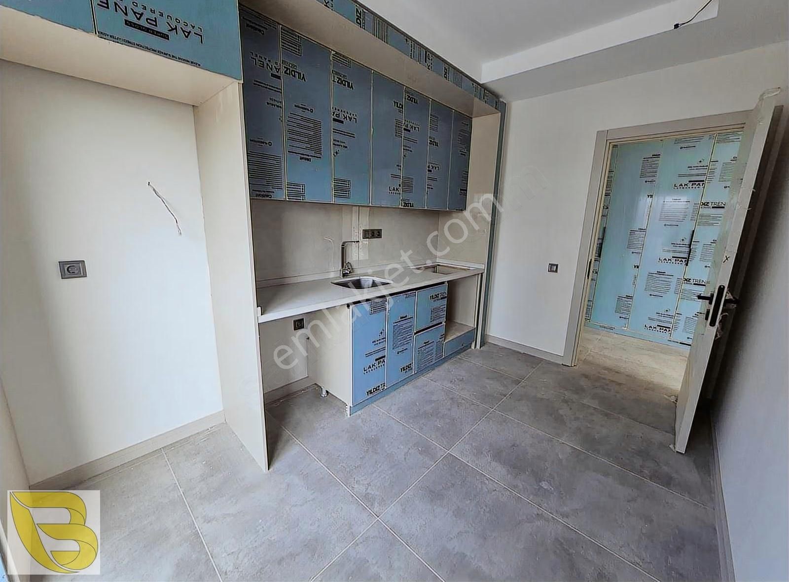 Havuzlu Sitede Satılık 2+1daire - Görsel 21