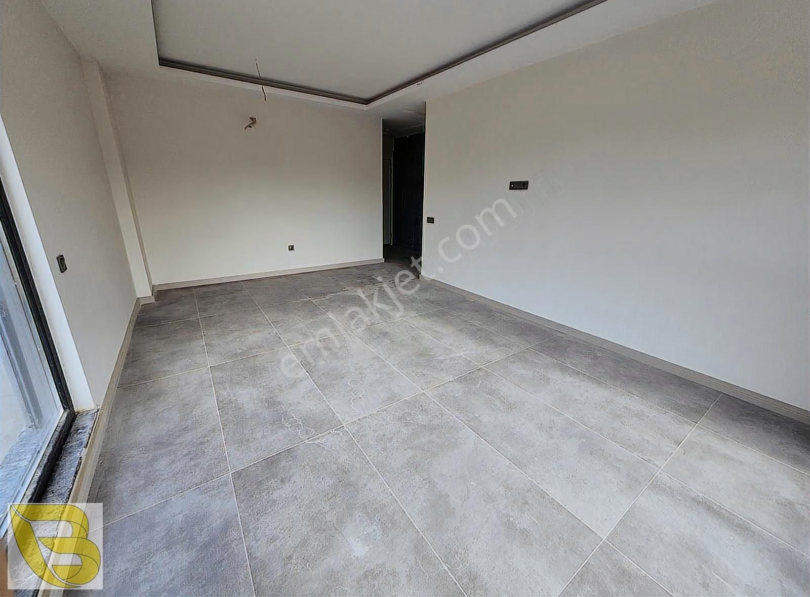 Havuzlu Sitede Satılık 2+1daire - Görsel 10