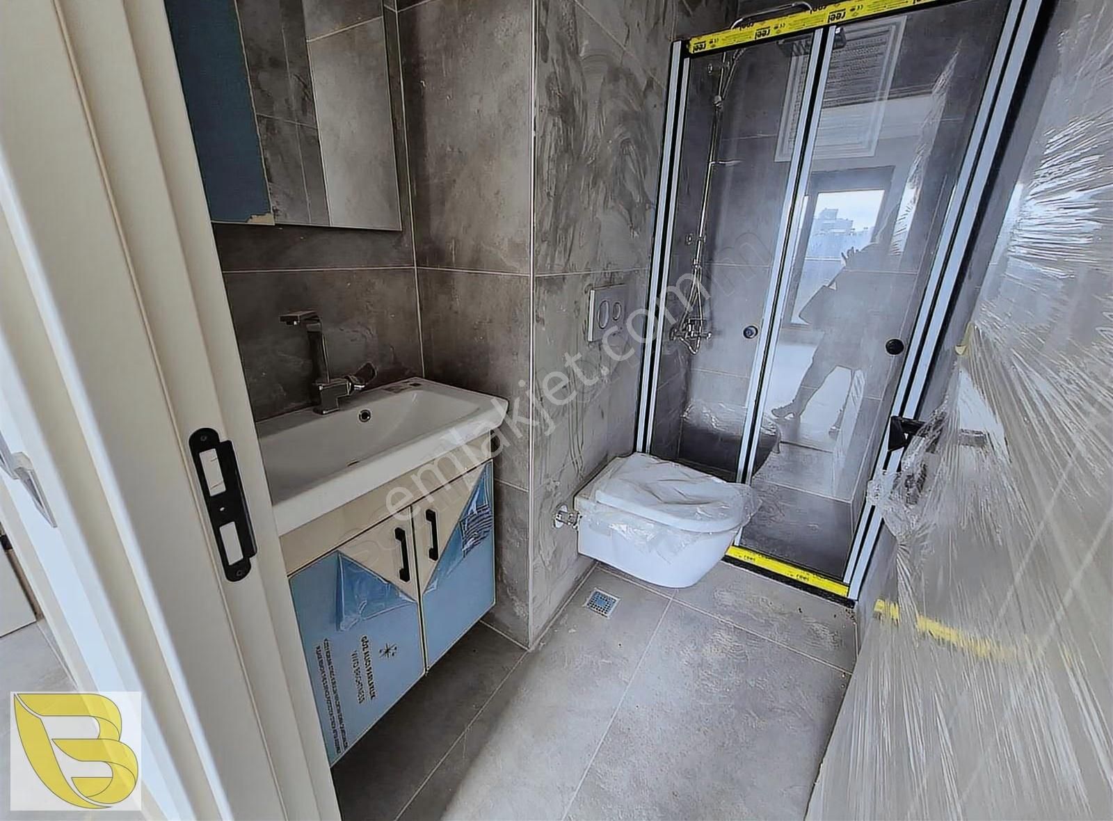 Havuzlu Sitede Satılık 2+1daire - Görsel 14