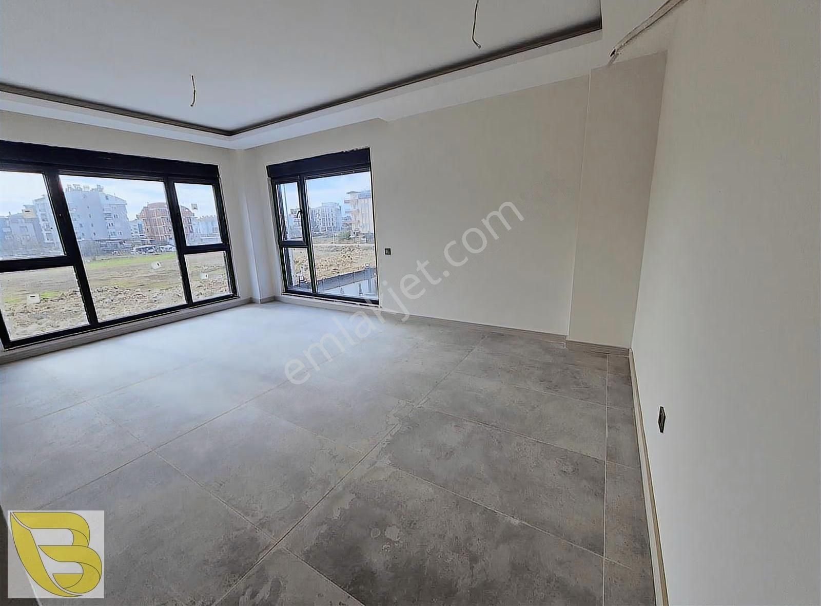 Havuzlu Sitede Satılık 2+1daire - Görsel 22