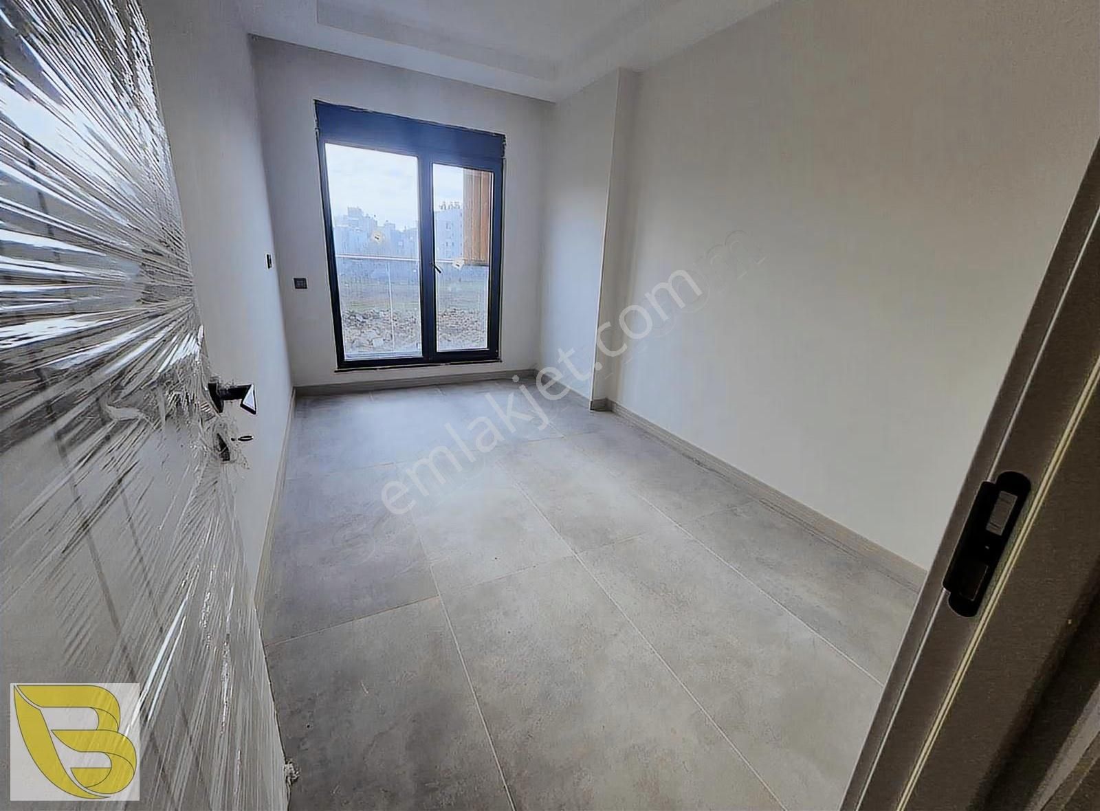 Havuzlu Sitede Satılık 2+1daire - Görsel 27