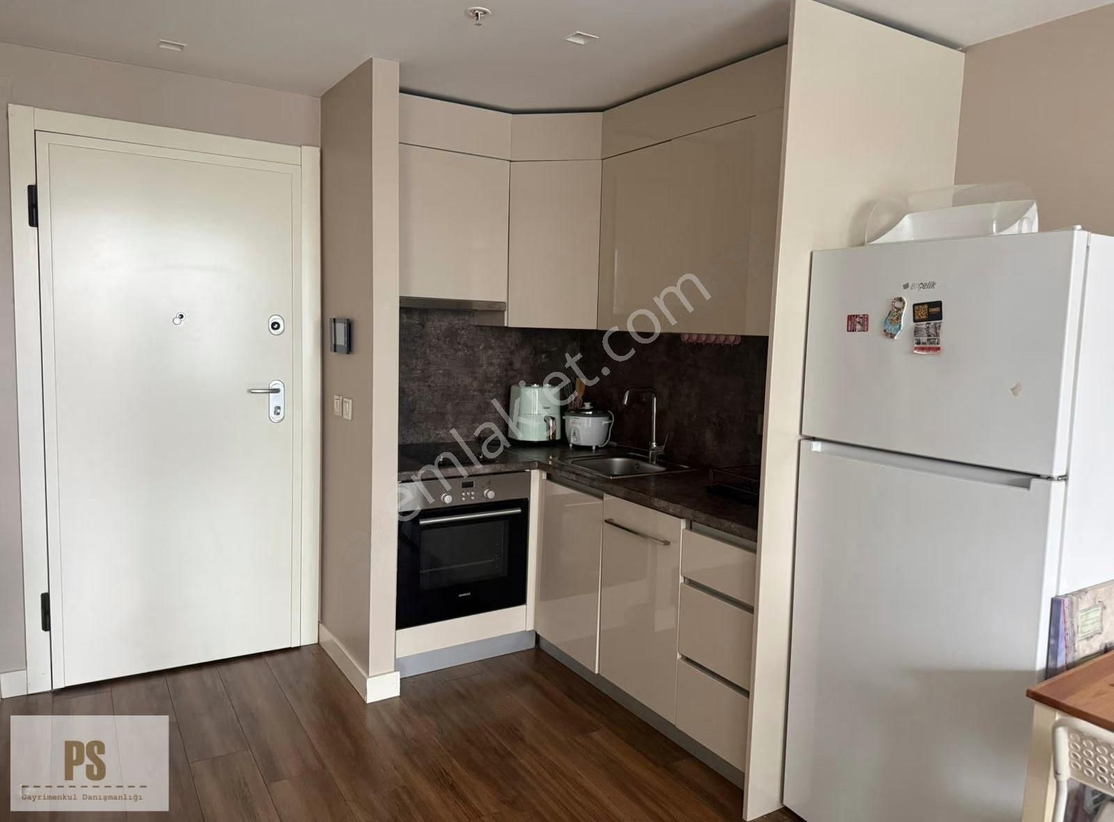 Satış Ve Kiralama Ofisinden Kiralık Eşyalı Boş 1+1 Daire - Görsel 5