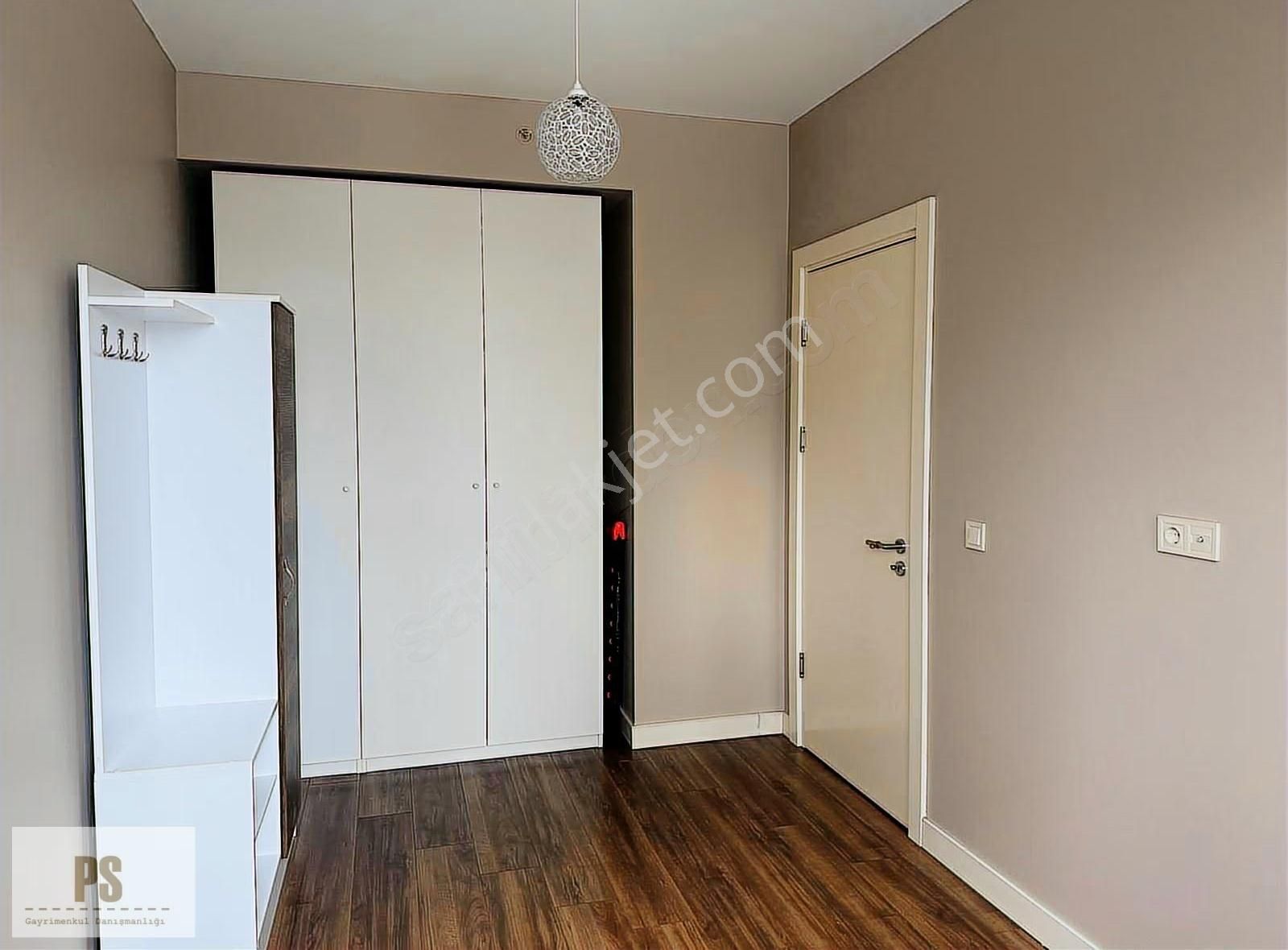 Satış Ve Kiralama Ofisinden Kiralık Eşyalı Boş 1+1 Daire - Görsel 12