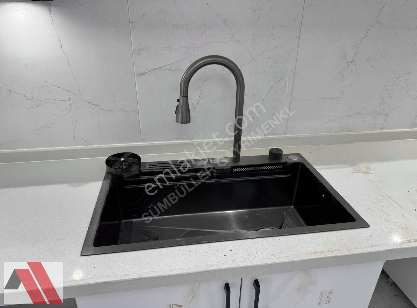 Sümbüller'den Şehir Merkezi İskanlı Z.ısıtma E.banyo Arakat 3+1 - Görsel 15