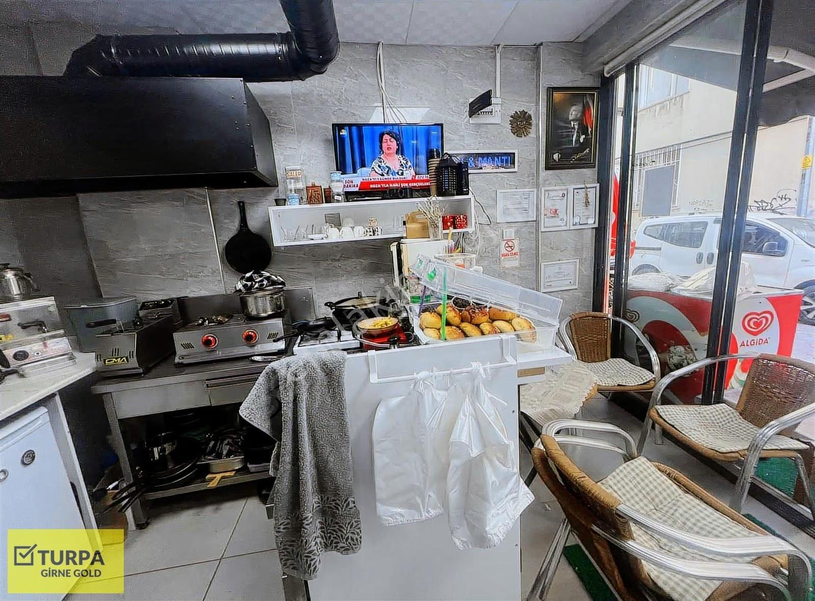 Karşıyaka'da Çarşı Ve Sahile Yakın Yatırımlık Satılık İşyeri - Görsel 9