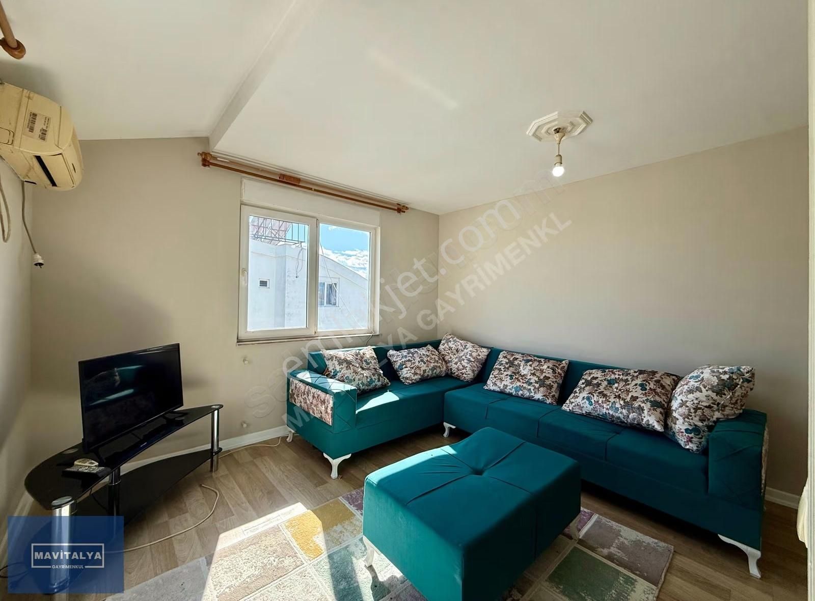 Kültürde Lf09 Caddesine 3. Bina Teraslı Eşyalı 2+0 Geniş Daire