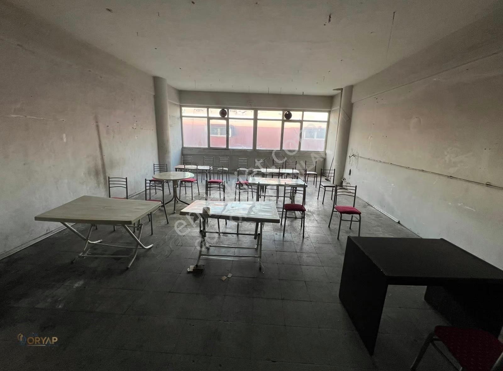 Gök Oryap'tan Kiralık Emintaş İhsan Binatlı'da 1. Kat İş Yeri! - Görsel 9