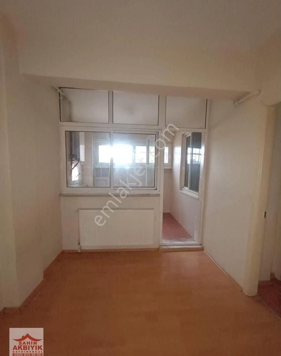 Bayraklı İzban Yakını 3+1 Kapalı Mutfak 80 M2 D.gazlı - Görsel 8