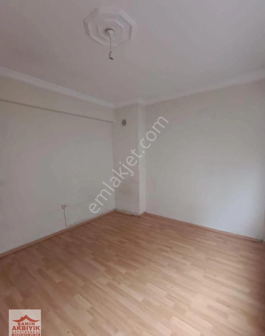 Bayraklı İzban Yakını 3+1 Kapalı Mutfak 80 M2 D.gazlı - Görsel 5