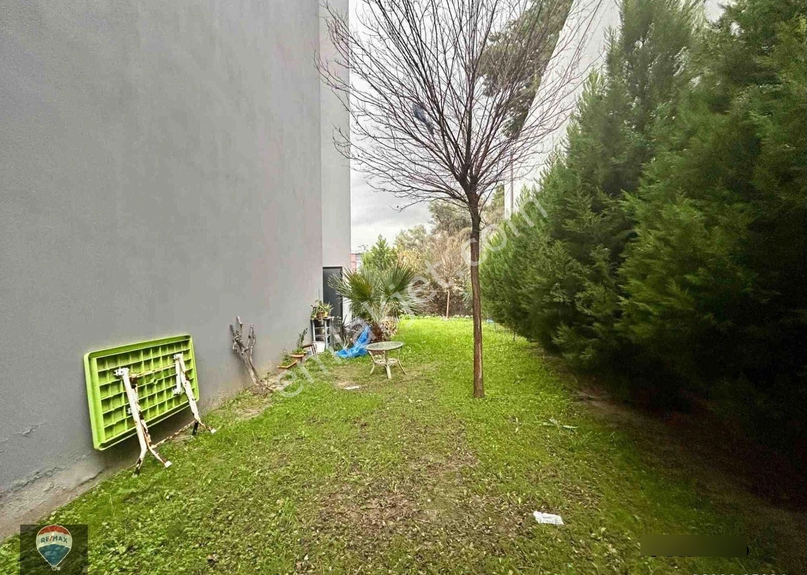 Kuşadası’nda Sitedeki Tek Bahçeli 2. Kat – 175 M² Prestıjlı Yaşam - Görsel 12