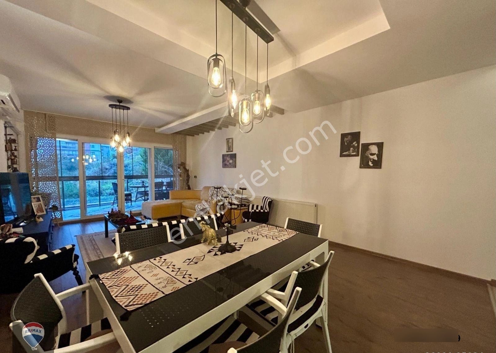 Kuşadası’nda Sitedeki Tek Bahçeli 2. Kat – 175 M² Prestıjlı Yaşam - Görsel 13