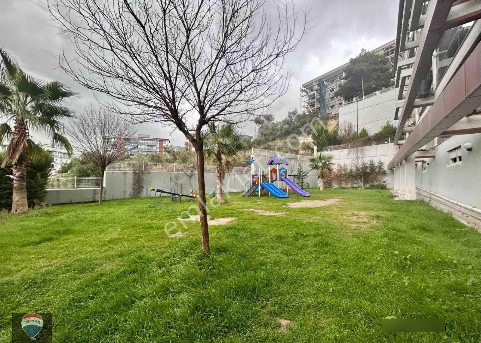 Kuşadası’nda Sitedeki Tek Bahçeli 2. Kat – 175 M² Prestıjlı Yaşam - Görsel 24
