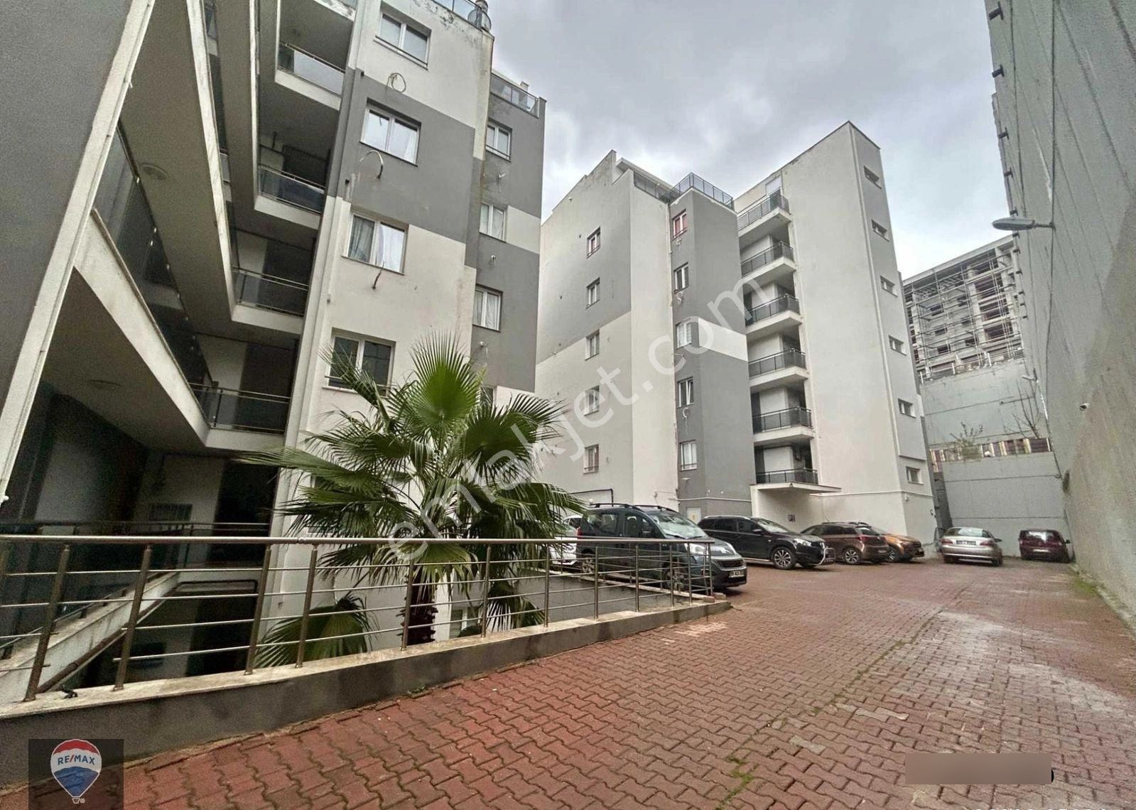 Kuşadası’nda Sitedeki Tek Bahçeli 2. Kat – 175 M² Prestıjlı Yaşam - Görsel 26