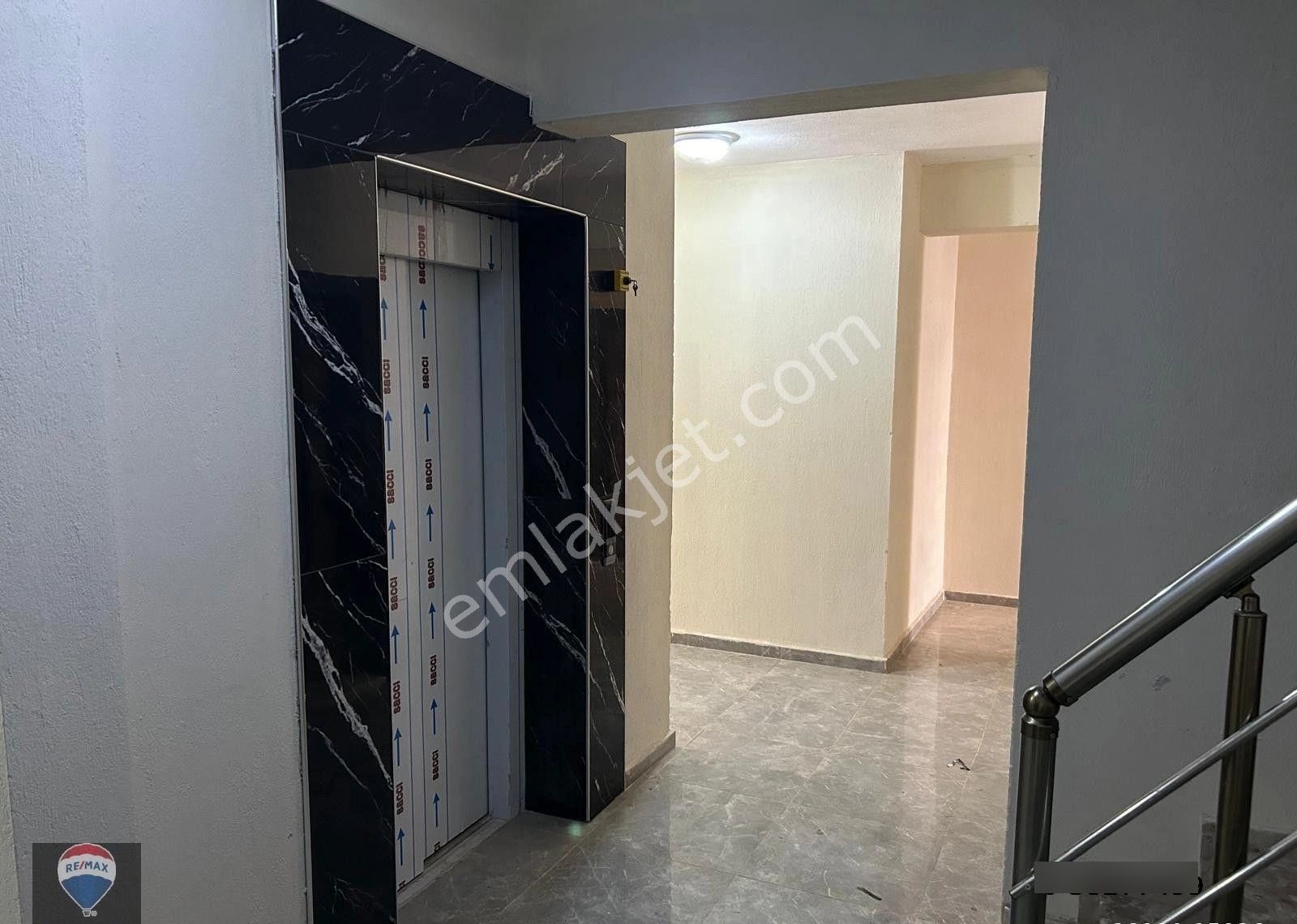 Davutlar Merkezde Havuzlu, Denize Yakın 1+1 Satılık Daire - Görsel 4