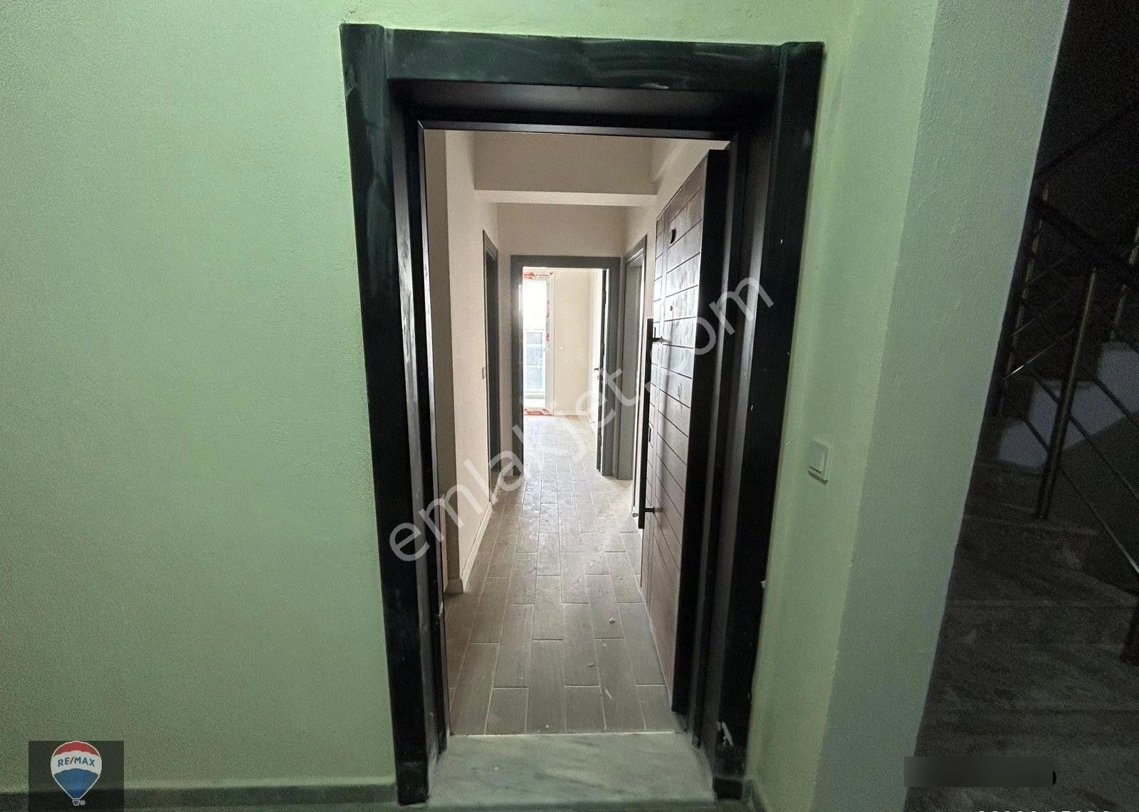 Davutlar Merkezde Havuzlu, Denize Yakın 1+1 Satılık Daire - Görsel 11