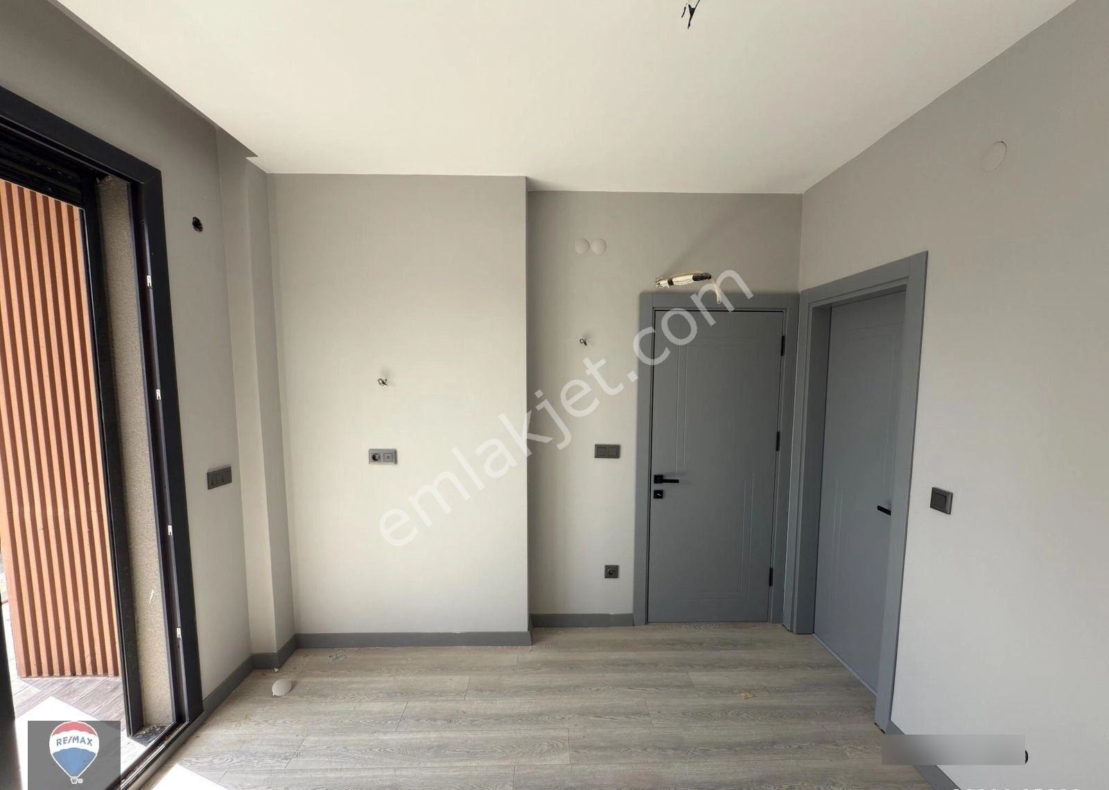 Satılık Kuşadası Karaova Zeta Vıew Sitesi 4 Oda 1 Salon Müstakil Özel Havuzlu Villa... - Görsel 13