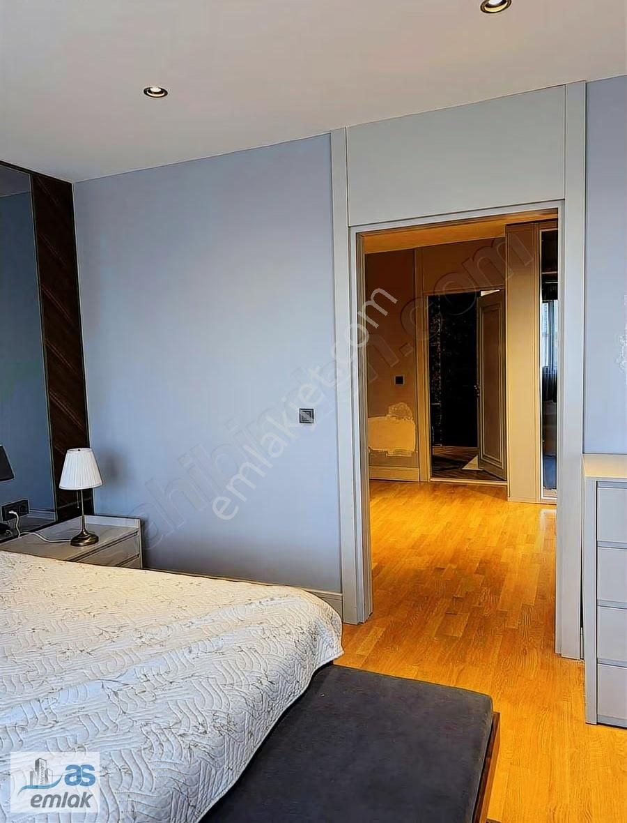 Sorgunda Avm Tarafında Müstakil Lüks Villa - Görsel 18