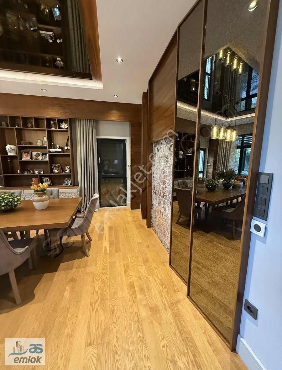 Sorgunda Avm Tarafında Müstakil Lüks Villa - Görsel 12