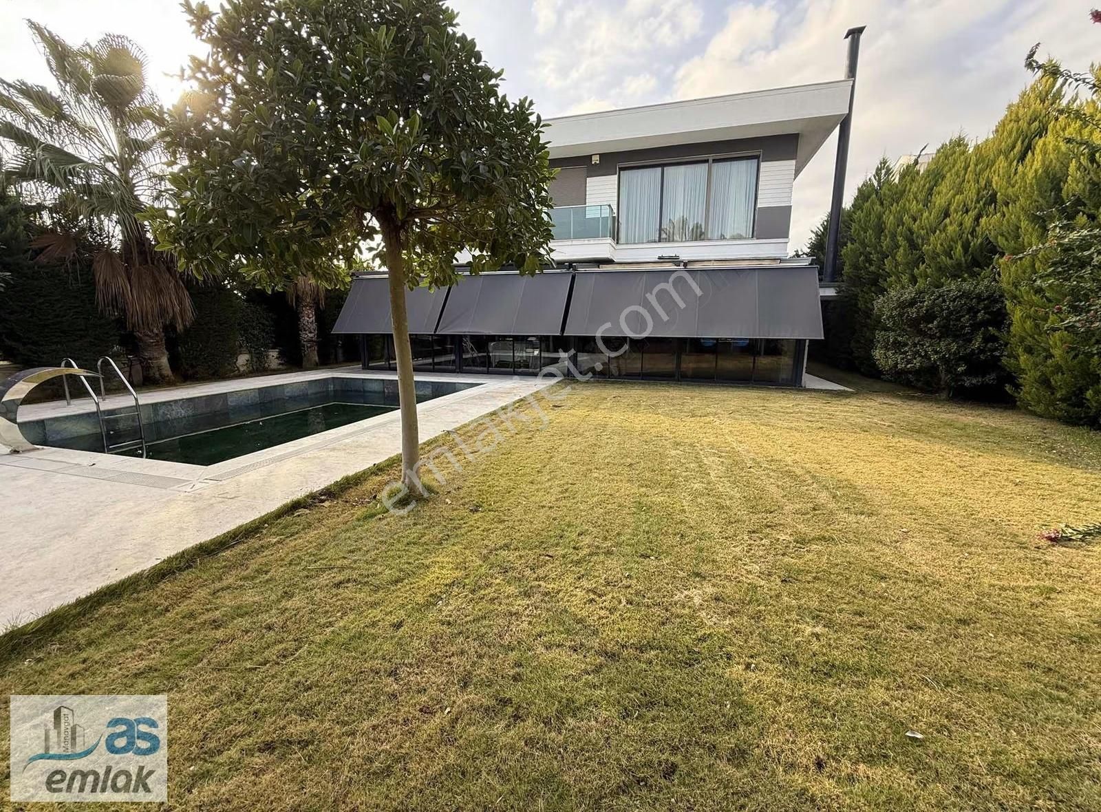 Sorgunda Avm Tarafında Müstakil Lüks Villa - Görsel 2