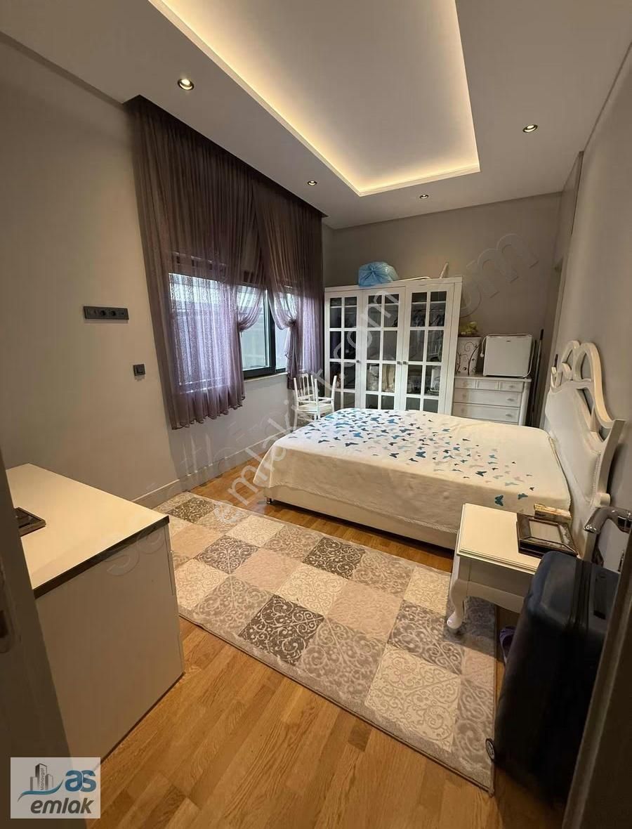 Sorgunda Avm Tarafında Müstakil Lüks Villa - Görsel 31