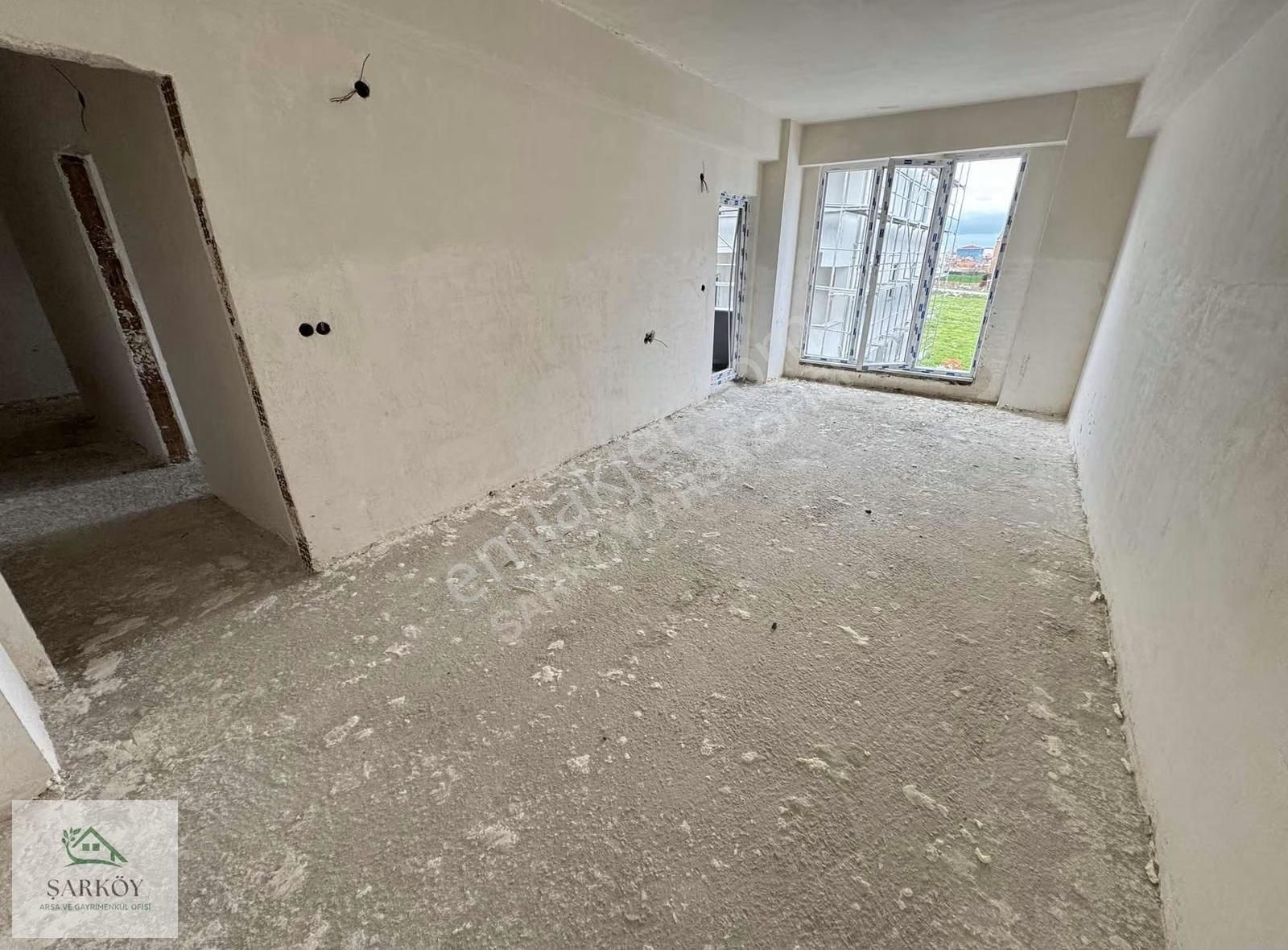 Tekirdağ Zafer Mahallesi Ara Kat Sıfır Güney Cephe 2+1 Daire - Görsel 12