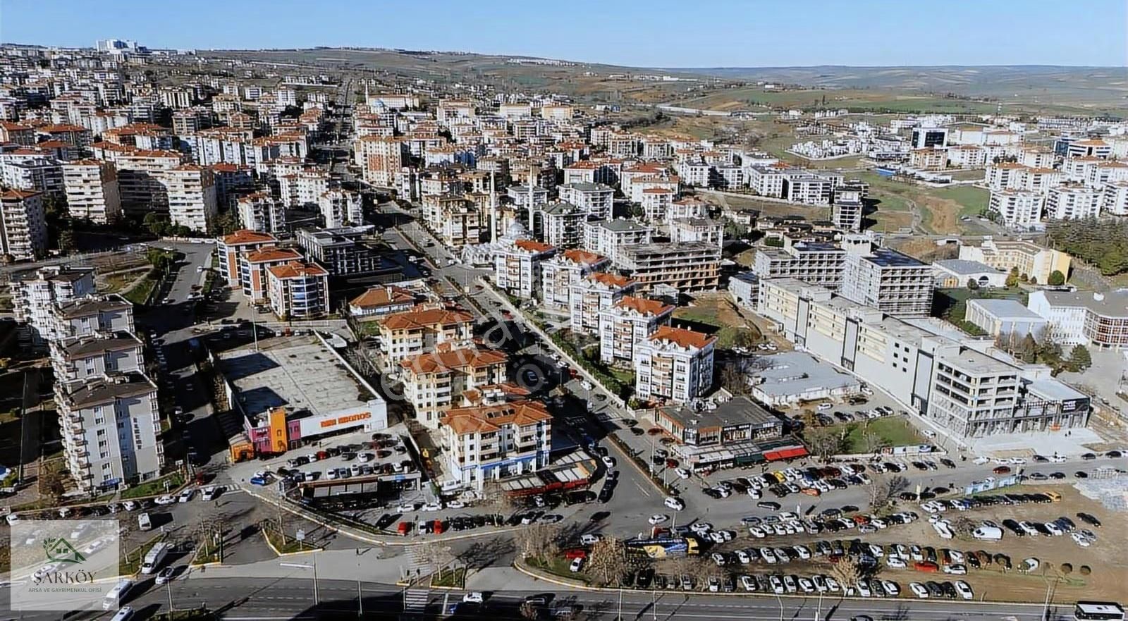 Hürriyet Mahallesi'nde Havuzlu Büyük 3+1 Prestijli Sitede! - Görsel 19