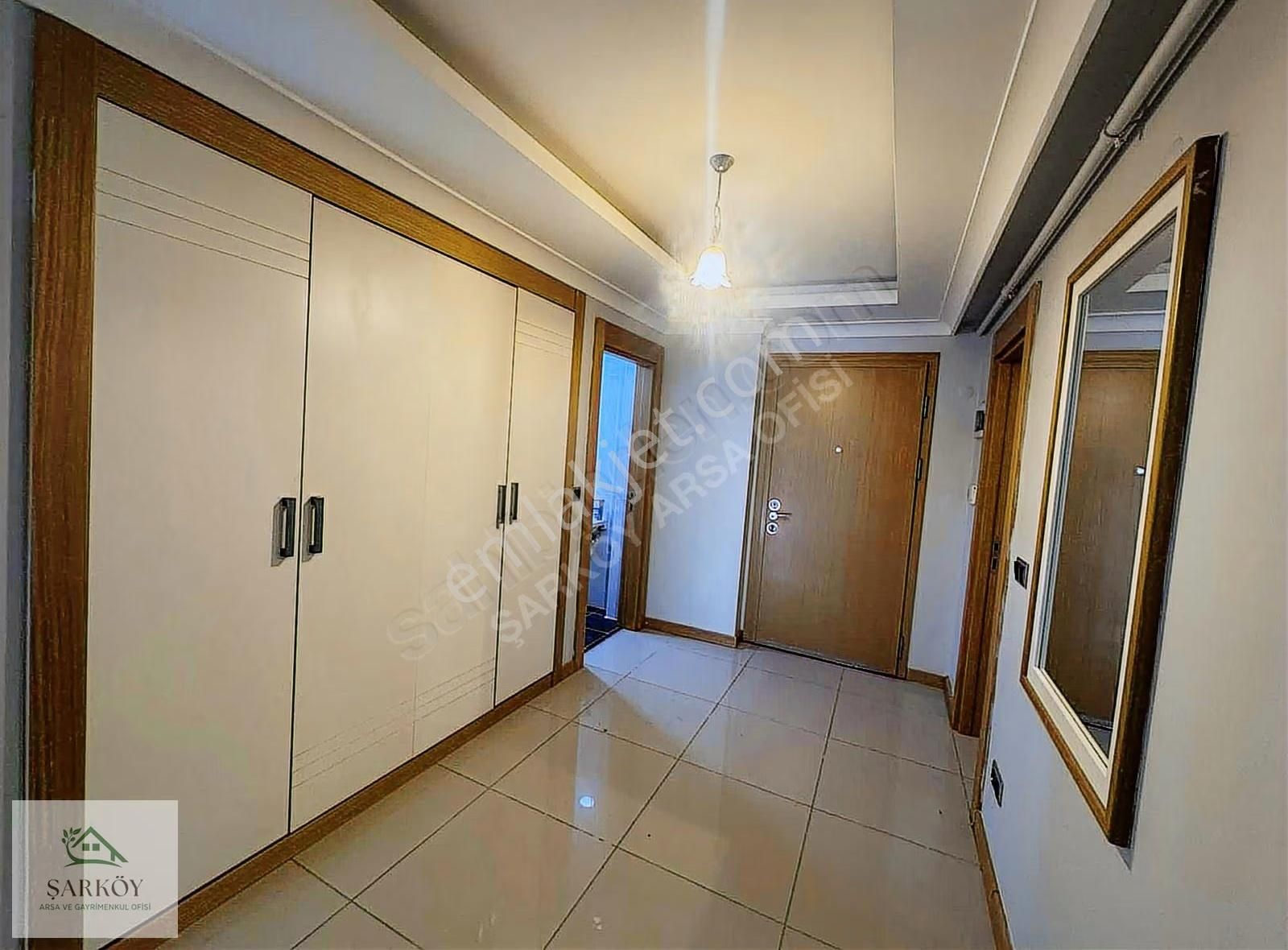 Hürriyet Mahallesi'nde Havuzlu Büyük 3+1 Prestijli Sitede! - Görsel 16