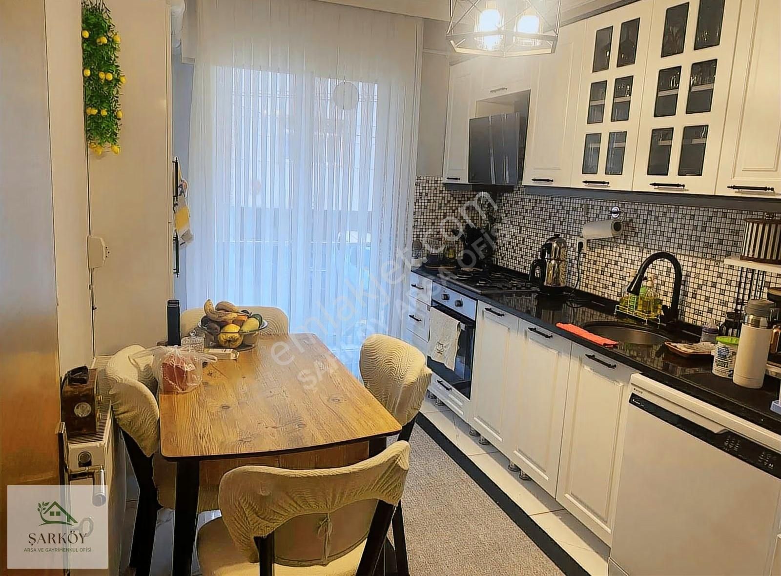 Tekirdağ Süleymanpaşa Çınarlı Mahallesinde Satılık 3+1 Daire