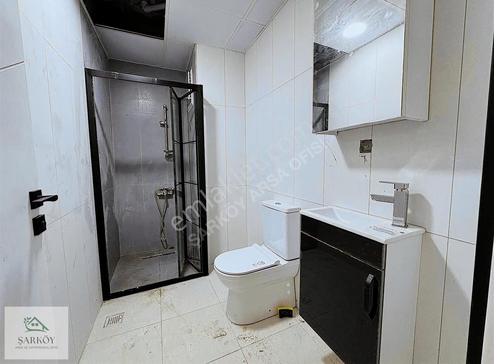 Havuzlu Kapalı Otoparklı 2+1 Satılık Daire 100.yıl Mh. - Görsel 4