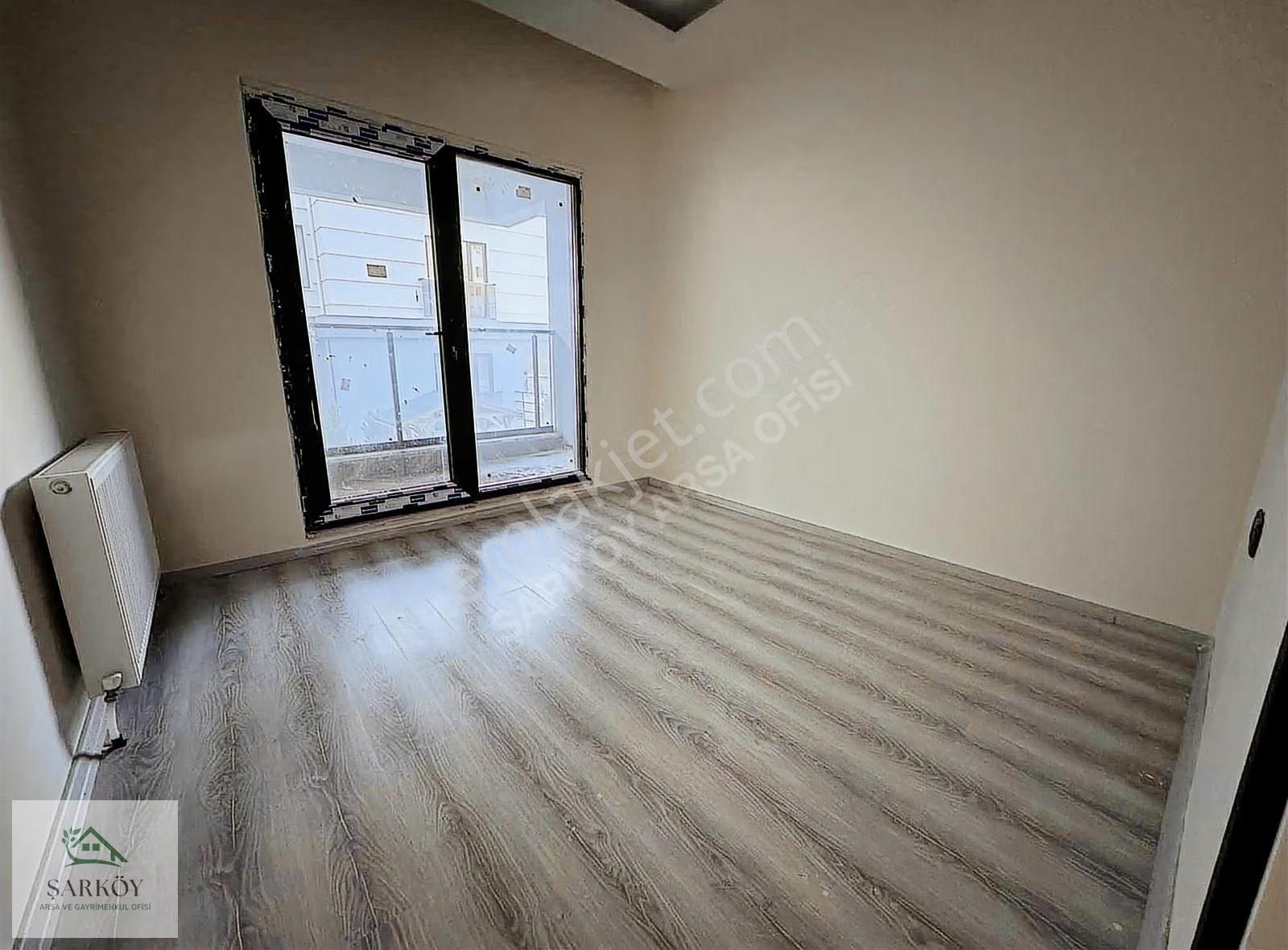 Havuzlu Kapalı Otoparklı 2+1 Satılık Daire 100.yıl Mh. - Görsel 12