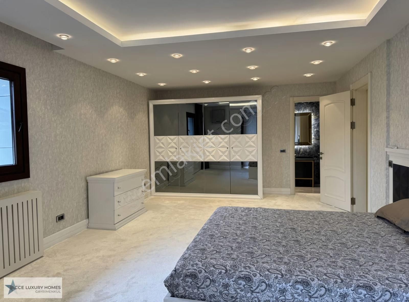 Acarkentte 900 M² Brüt, 1.200 M² Bahçeli, Ultra Lüks Villa - Görsel 17