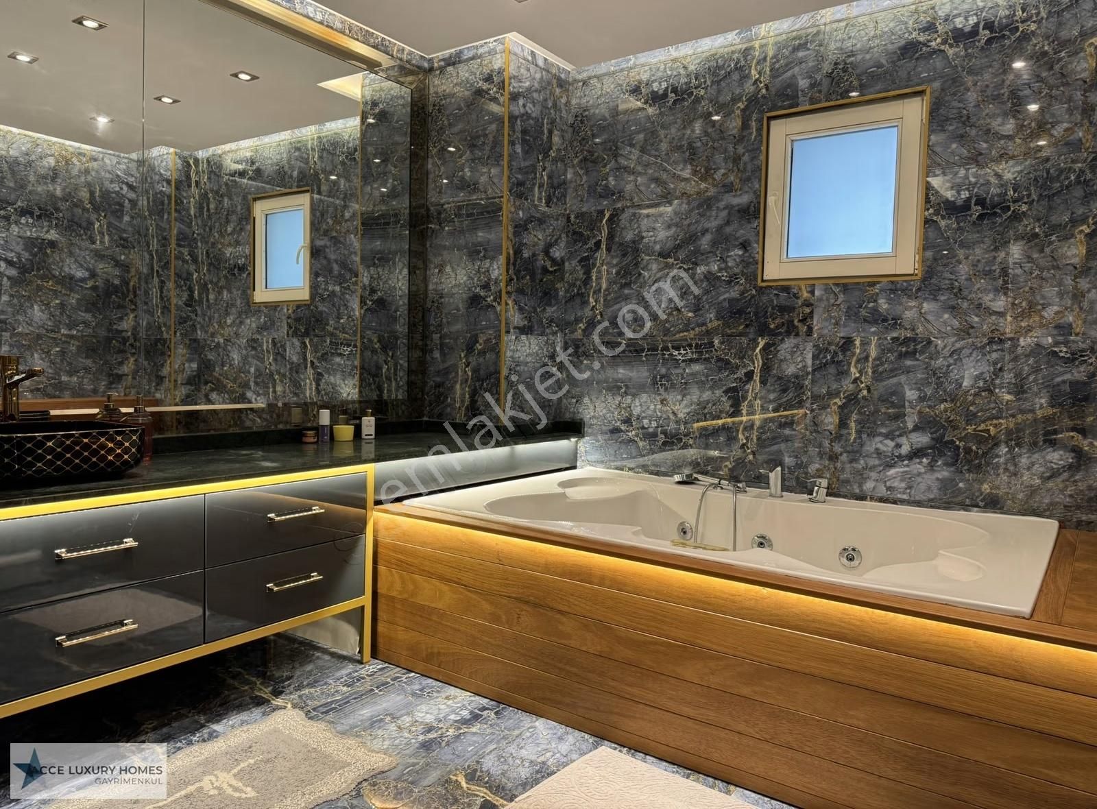 Acarkentte 900 M² Brüt, 1.200 M² Bahçeli, Ultra Lüks Villa - Görsel 4