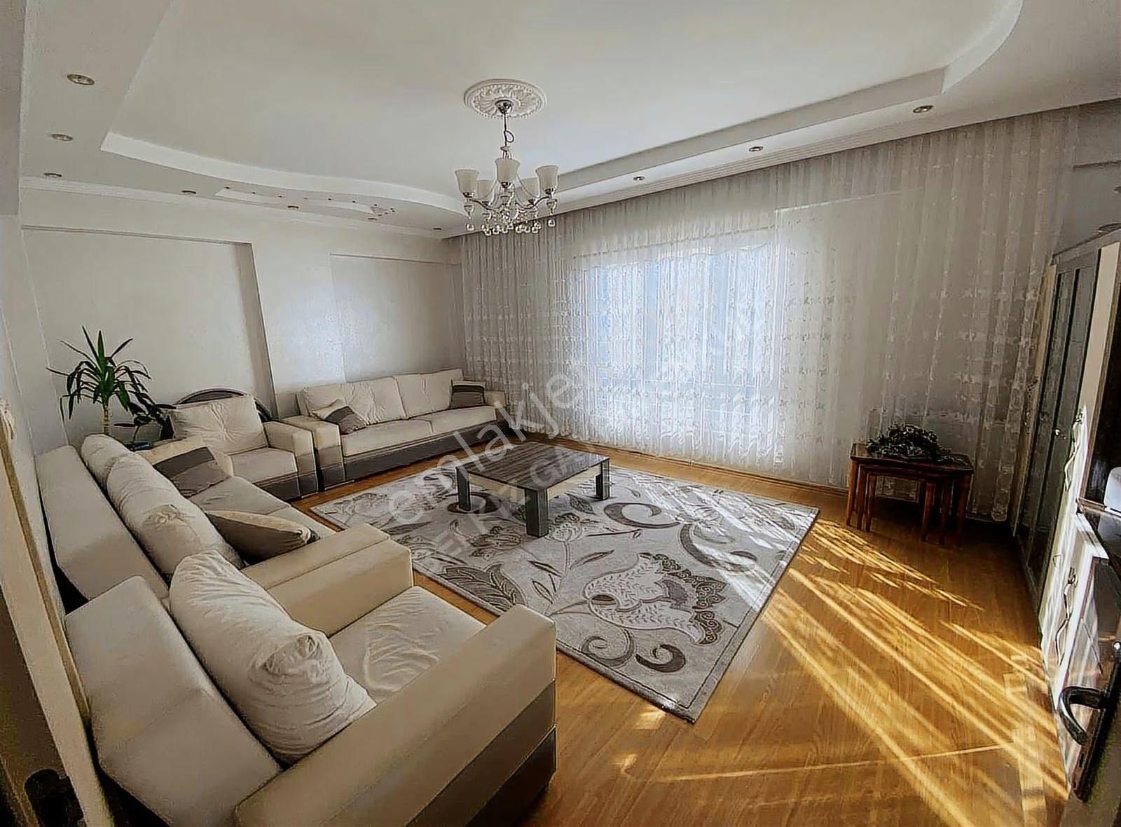 Belkız Gyo ,dan Belkız Mahallesinde Ferah 3+1 Satılık Daire