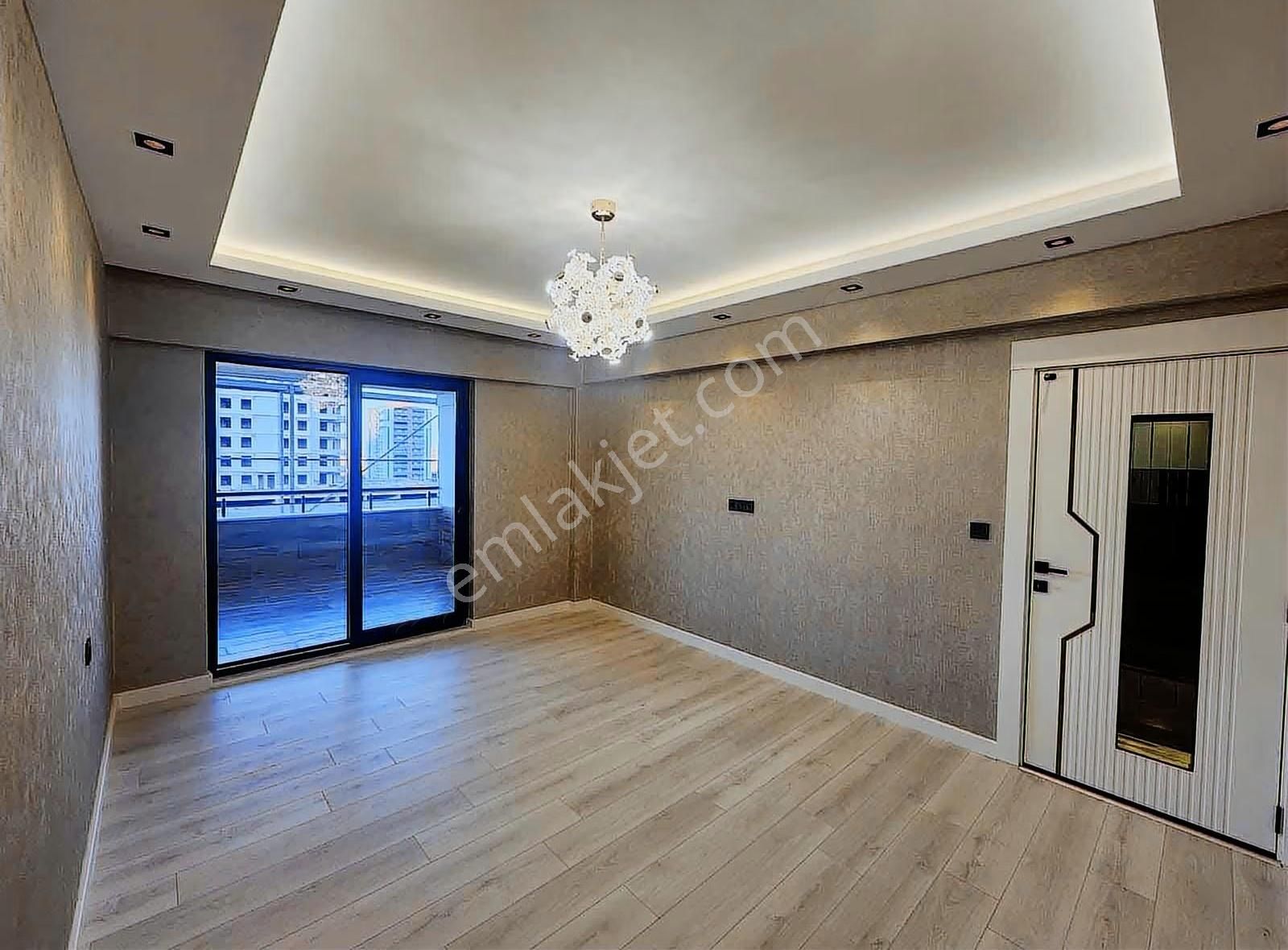 Göktürk Ana Cadde Üzerinde Masrafsız Satılık Ultra Lüx 3.5+1 - Görsel 11