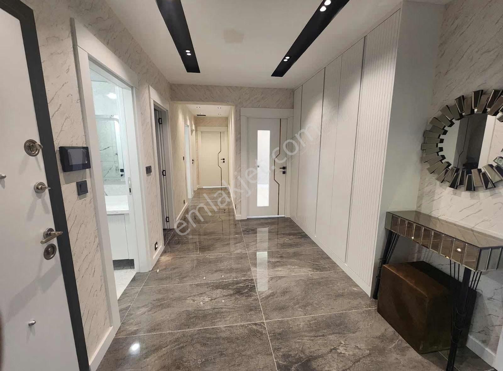 Göktürk Ana Cadde Üzerinde Masrafsız Satılık Ultra Lüx 3.5+1 - Görsel 20