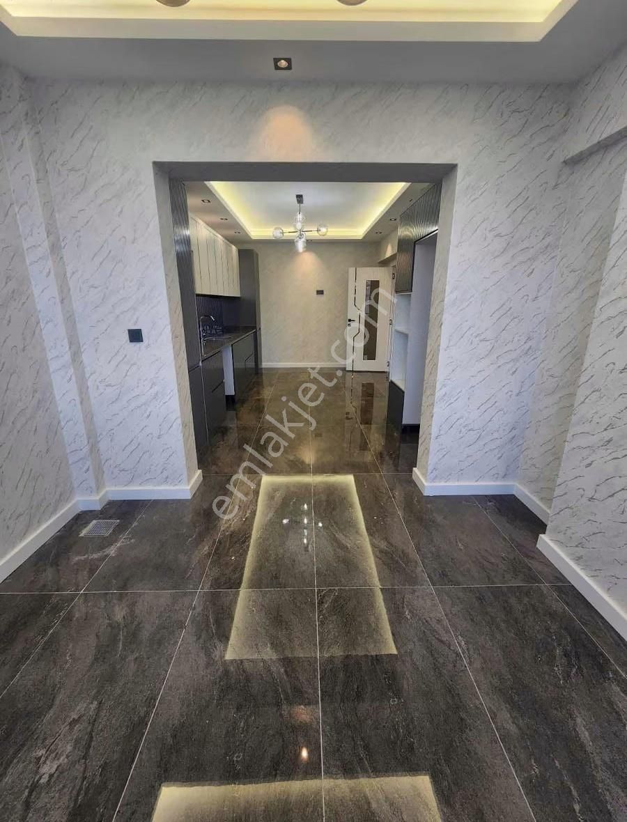 Göktürk Ana Cadde Üzerinde Masrafsız Satılık Ultra Lüx 3.5+1 - Görsel 14