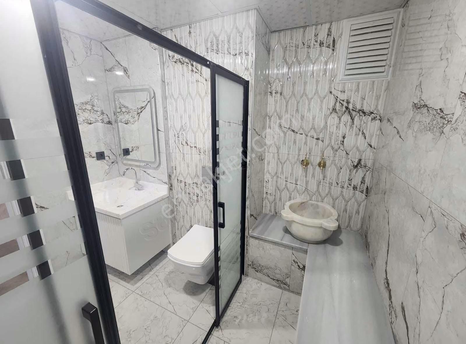 Göktürk Ana Cadde Üzerinde Masrafsız Satılık Ultra Lüx 3.5+1 - Görsel 8