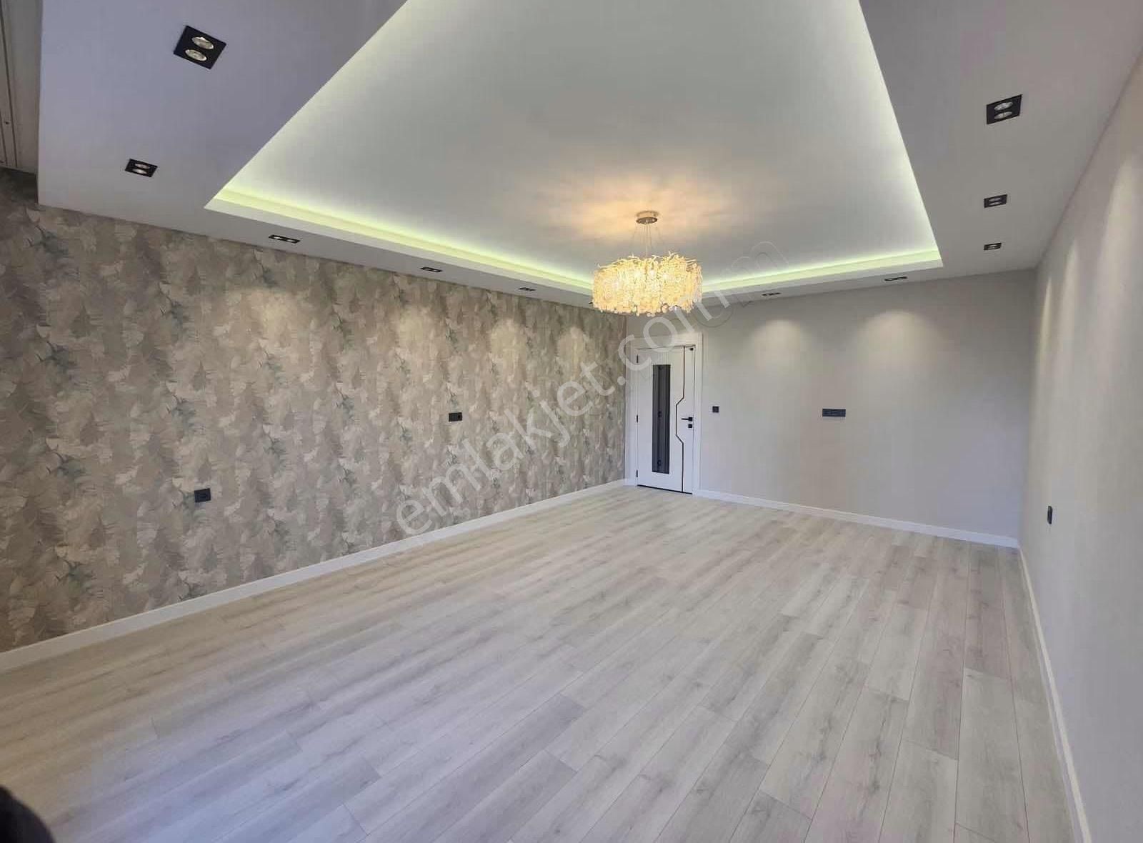 Göktürk Ana Cadde Üzerinde Masrafsız Satılık Ultra Lüx 3.5+1 - Görsel 24