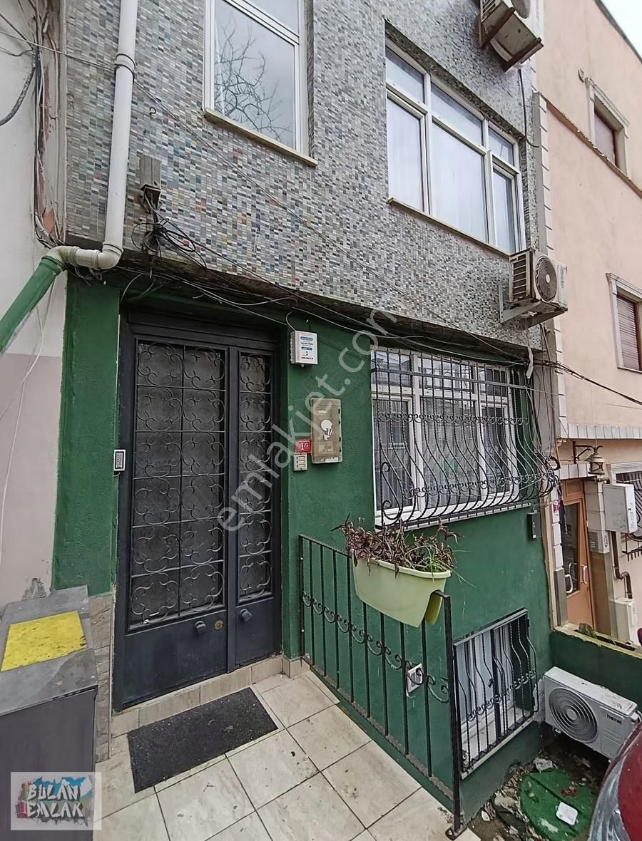 Bulan'dan Ortaköy Merkezde Temiz Ve Bakımlı 1+1 Ters Dubleks